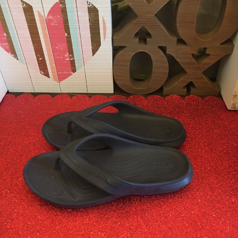 🐊CROCS little kids NAVY Classic Flip Flop